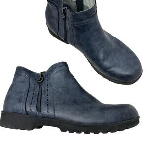 JSport Memory Foam Blue Faux Leather Ankle Boots Women’s 11 Comfort Shoes Flats